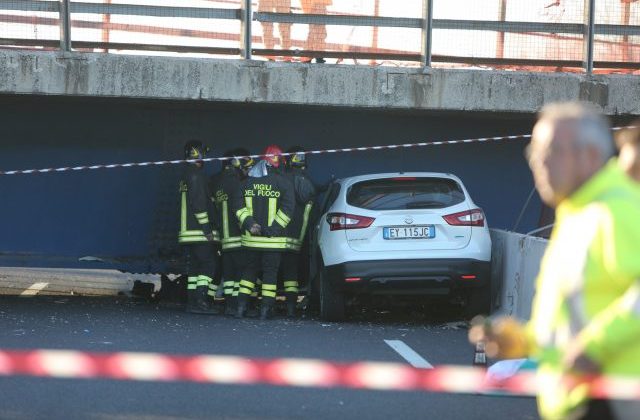Crollo ponte in A14, 41 persone indagate