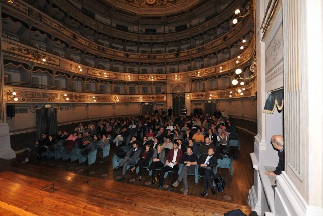 Osimo, il teatro “La Nuova Fenice” compie vent’anni dalla riapertura