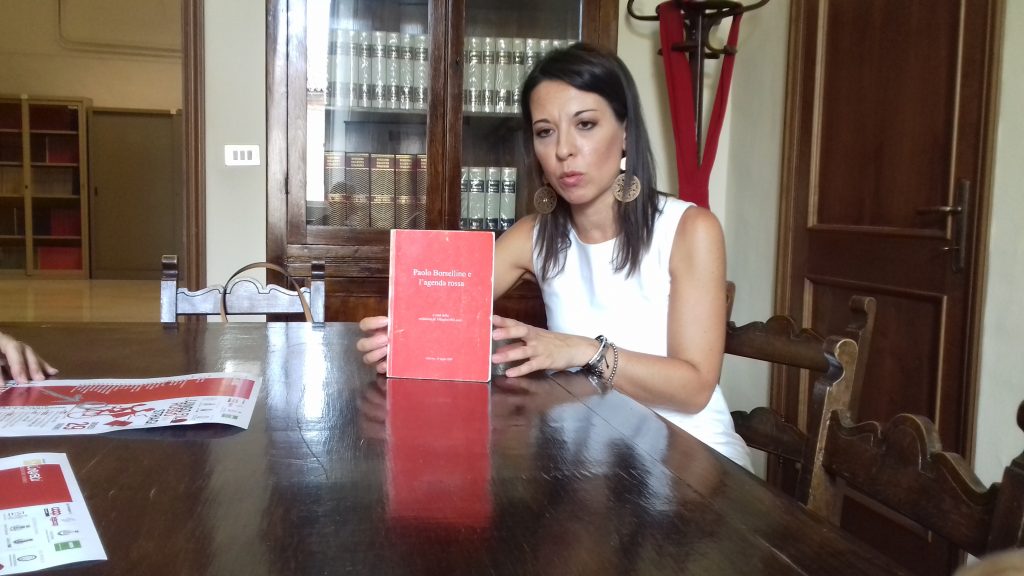 L'avvocato Alessandra Antonelli, coordinatrice per la Provincia di Ancona del movimento delle “Agende Rosse”
