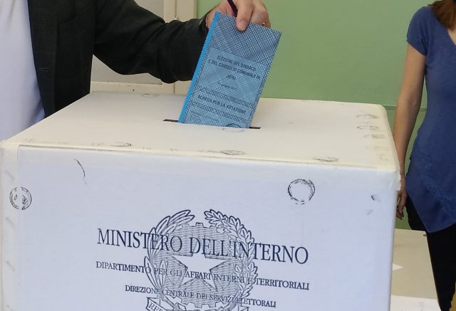 Ancona verso il voto: 1.607 le tessere elettorali richieste tra rinnovi e nuovi residenti