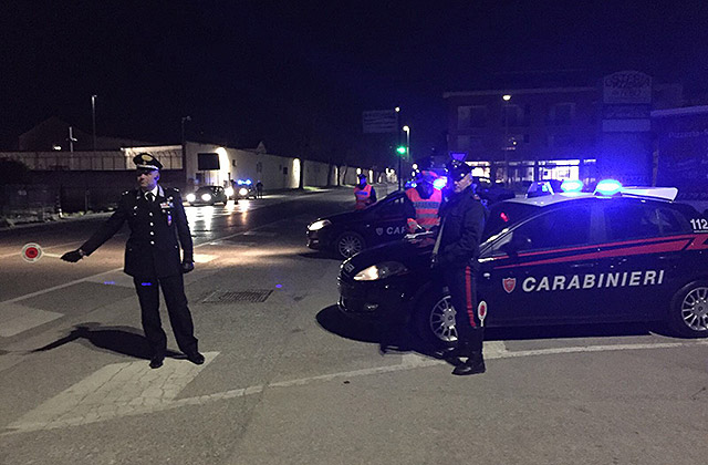 Senigallia: controlli notturni dei Carabinieri
