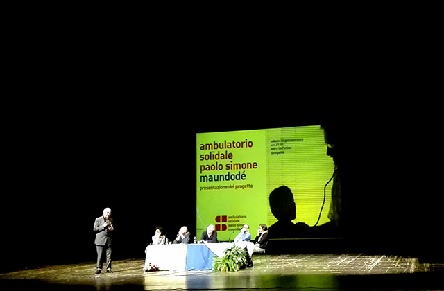 La presentazione dell'ambulatorio solidale al teatro La Fenice di Senigallia