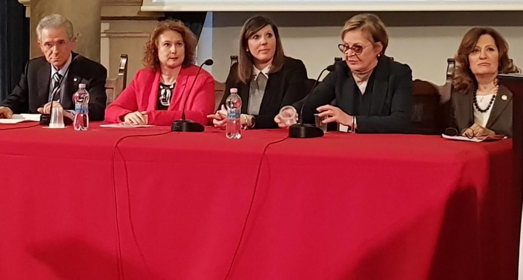 Da sinistra, Enzo Chionne, Flora D'Ambrosio, Francesca Raffaelli, Marilena Capriotti, Maria Luisa Martinuzzi