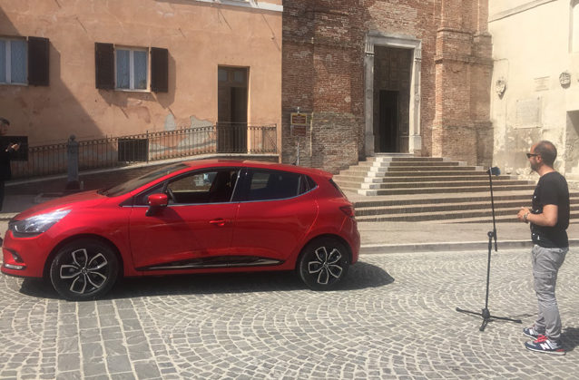 Un momento delle riprese per il video Renault Clio a Sirolo