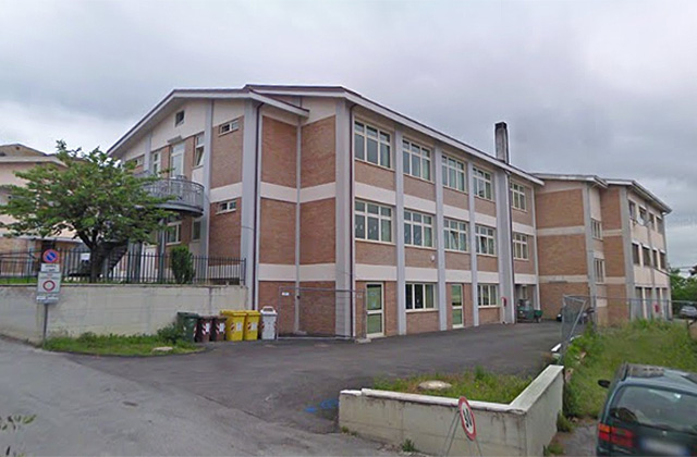 La scuola primaria G.Crocioni in via Europa,a Ostra