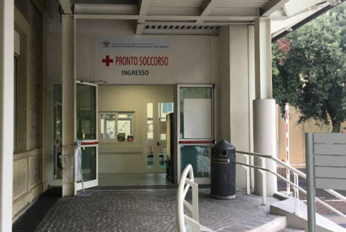 Pesaro, medici a gettone nei pronto soccorso e pediatria. Vitri: «Spesi 13 milioni, disparità di trattamento»