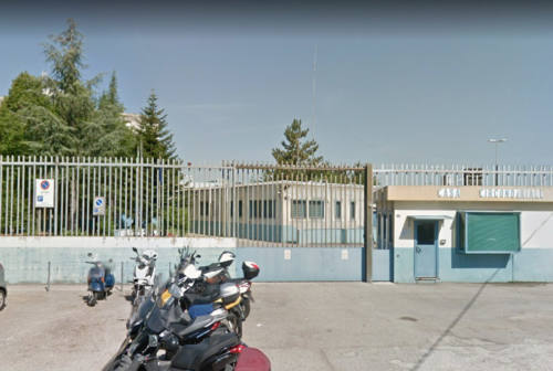 Aggressioni e minacce nel penitenziario di Pesaro, i sindacati chiedono il cambio dei vertici dell’istituto