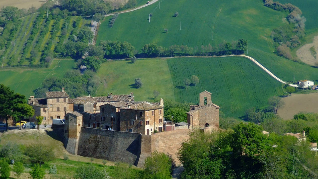 Arcevia: castello di Loretello