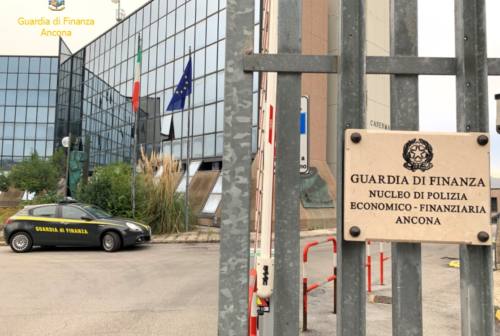 Evasione fiscale, confische per 850mila euro a tre imprenditori. Alle Fiamme Gialle di Ancona uno dei veicoli