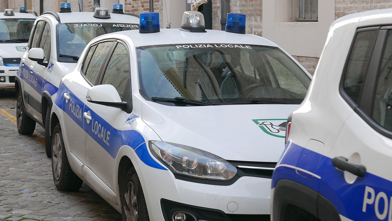 Vigili, urbani, polizia municipale, polizia locale di Senigallia, violazioni al codice della strada