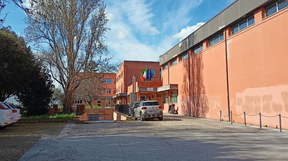 La sede della sezione magistrale del liceo Perticari di Senigallia