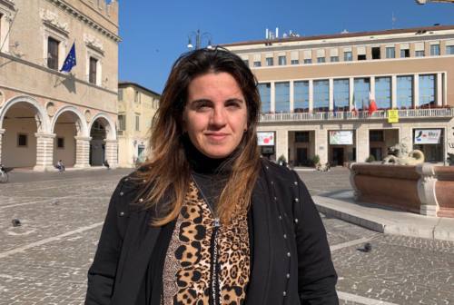 Negozi sfitti in centro: dal Comune di Pesaro contributi per giovani e donne che riapriranno 