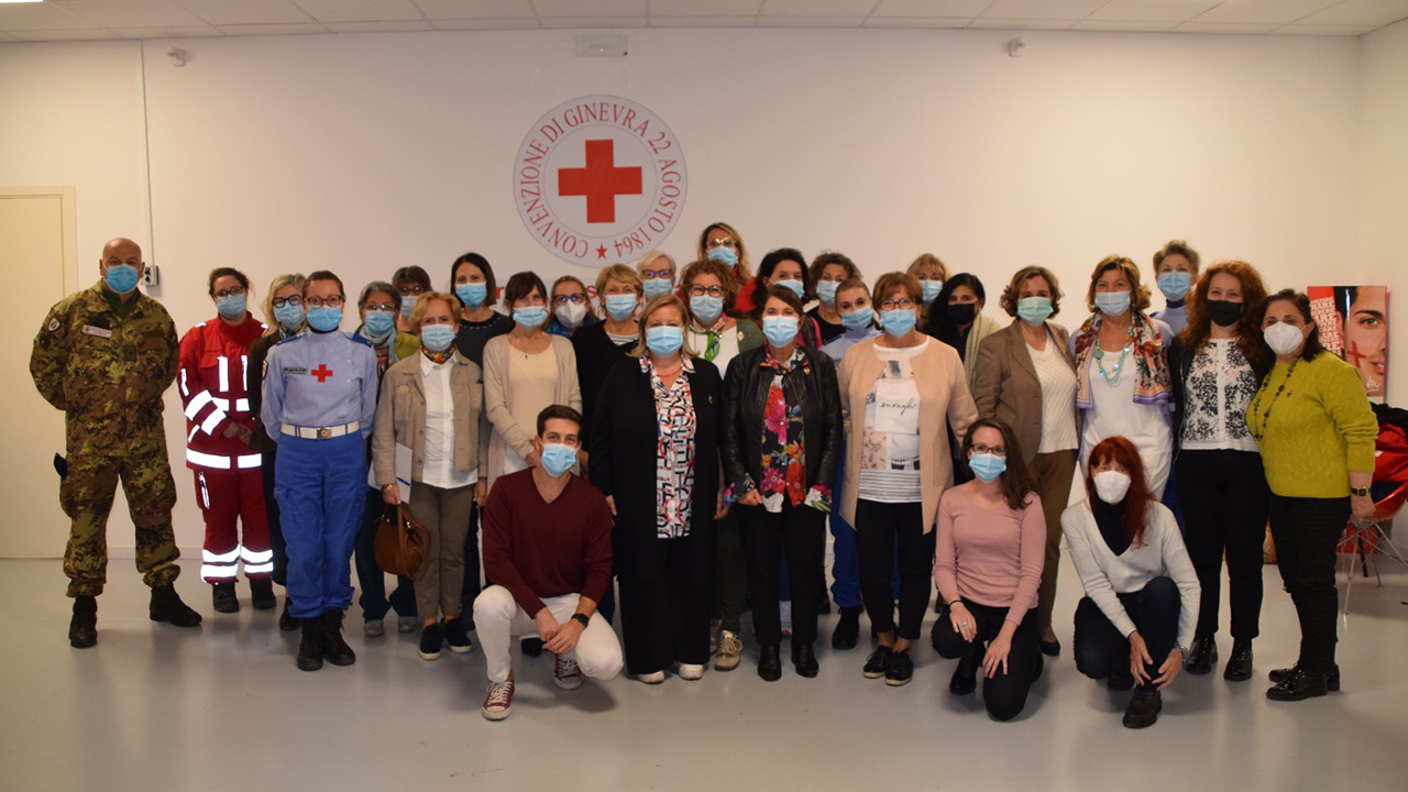 A Senigallia il raduno nazionale delle ispettrici Infermiere volontarie di Croce Rossa provenienti da tutta Italia