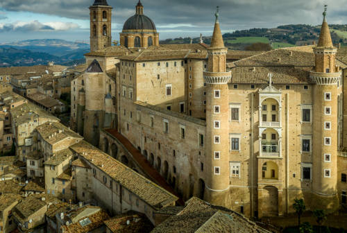 Fiere all’estero, visite guidate e canali social: il patto per promuovere il turismo a Urbino