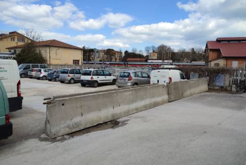 Pesaro, recintato il parcheggio alla stazione di Porta Cappuccina