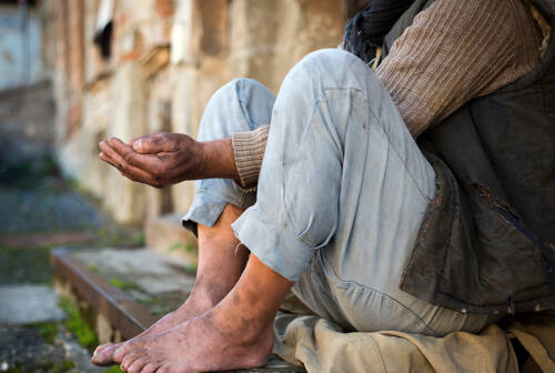 Giornata del Povero, Suor Settimia: «Siamo tutti poveri, non sono i soldi a fare la ricchezza»