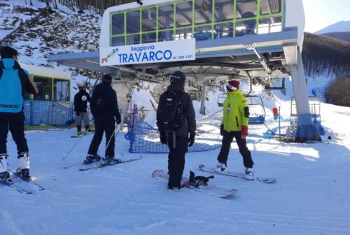 Monte Catria, 12 km di piste da sci per un lungo weekend sulla neve