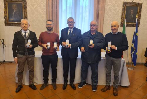 Giorno della Memoria, in Prefettura ad Ancona consegnate le medaglie d’onore. Pellos: «Istituzioni difendano il senso di solidarietà»