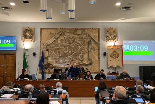 Pesaro, botta e risposta in consiglio comunale sul nuovo ospedale: trent’anni di ritardi o due mesi?