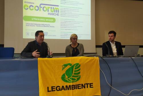 Ecoforum Legambiente, nelle Marche 194 Comuni oltre il 65% di differenziata. Ciarulli: «I rifiuti possono avere una seconda vita»