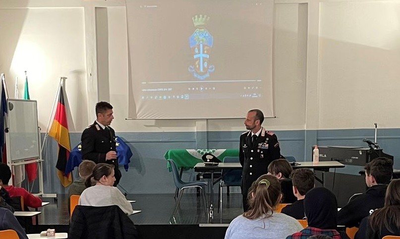I carabinieri nelle scuole a Fano per diffondere la "Cultura della legalità"