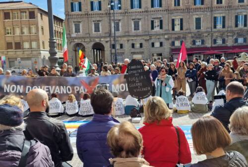 Pesaro, in piazza per chiedere verità e giustizia per le vittime del naufragio di Crotone