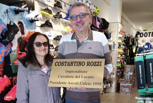 La targa è pronta: ad Ascoli stop alle polemiche sulla statua di Rozzi
