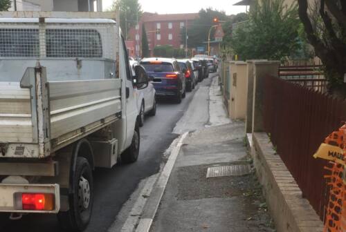 Senigallia, i residenti di via Cilea: «L’installazione del T-Red non sta risolvendo il problema del traffico»